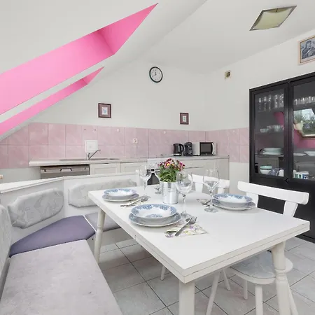 公寓 Centrum Ratuszowa Pink By Renters