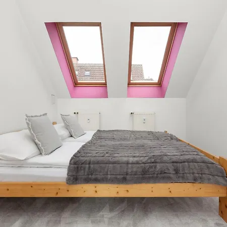 公寓 Centrum Ratuszowa Pink By Renters *